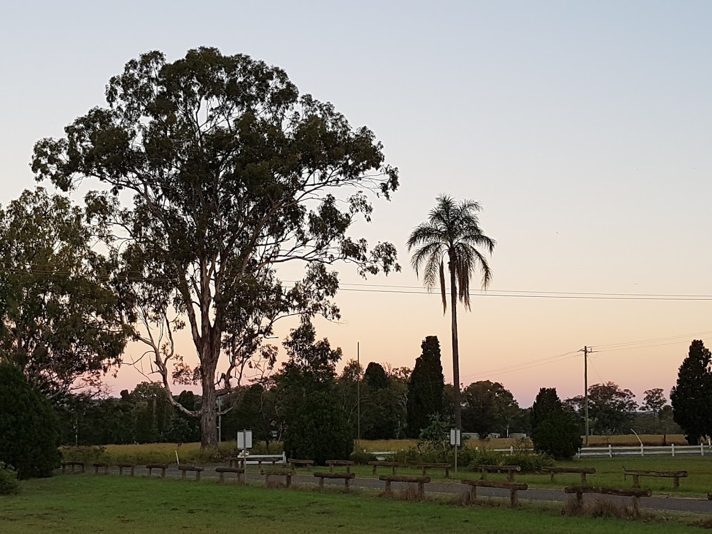 Taabinga Cemetery | parking | Pioneer Rd (Taabinga Cemetery), Taabinga QLD 4610, Australia