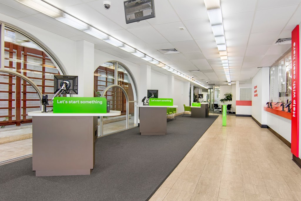 St.George Branch Port Macquarie | 68 Horton St, Port Macquarie NSW 2444, Australia | Phone: 13 33 30
