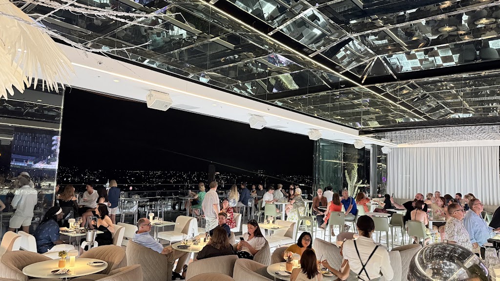 The Terrace Rooftop Bar | Emporium Hotel South Bank, Level 21/267 Grey St, South Brisbane QLD 4101, Australia | Phone: (07) 3556 3333