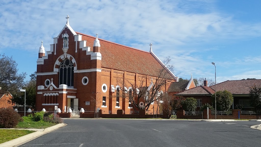 Saint Marys Star of the Sea | church | 23 Parade Pl, Corowa NSW 2646, Australia | 0260331927 OR +61 2 6033 1927