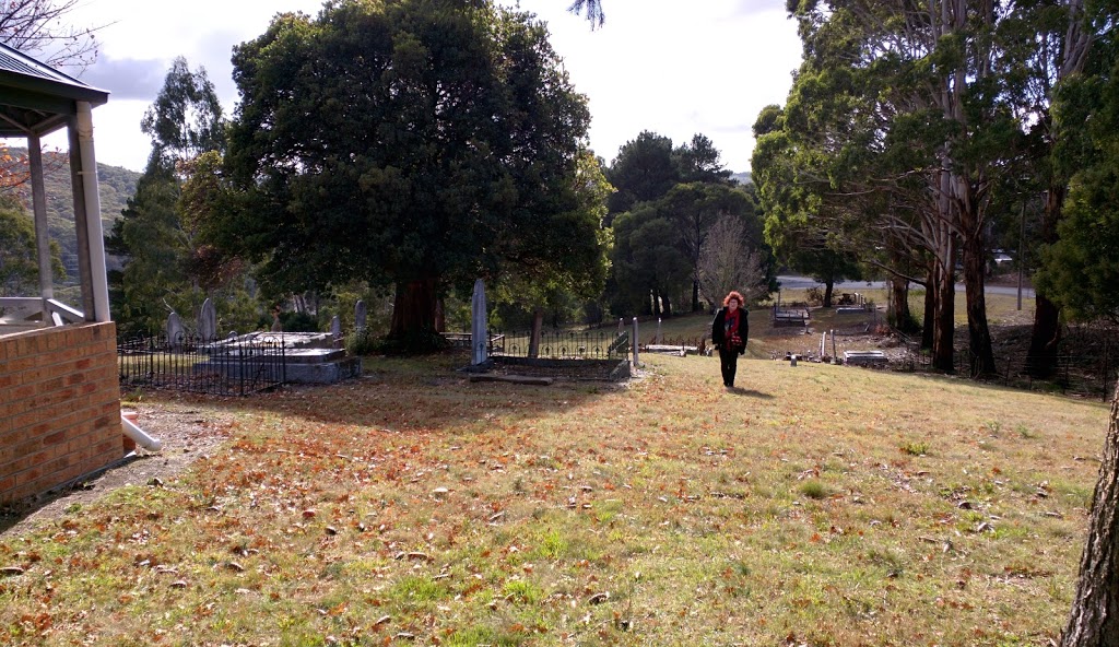 Blackwood Cemetery | cemetery | 35 Byres Rd, Blackwood VIC 3458, Australia