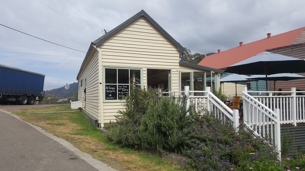 NECK OF THE WOODS | 3A Bate St, Central Tilba NSW 2546, Australia