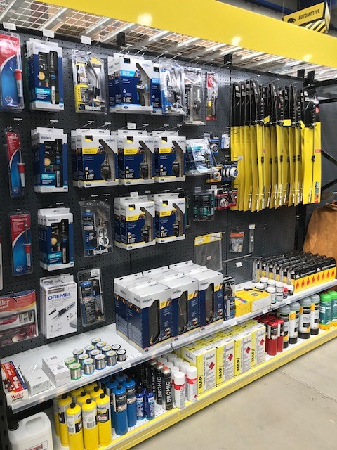 Total Tools Epping | hardware store | 326/1 Cooper St, Epping VIC 3076, Australia | 0394018300 OR +61 3 9401 8300