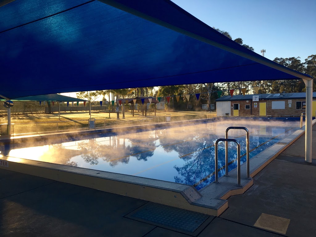 Branxton- Greta War Memorial Swimming Pool | 4 Maitland St, Branxton NSW 2335, Australia | Phone: (02) 4938 1450