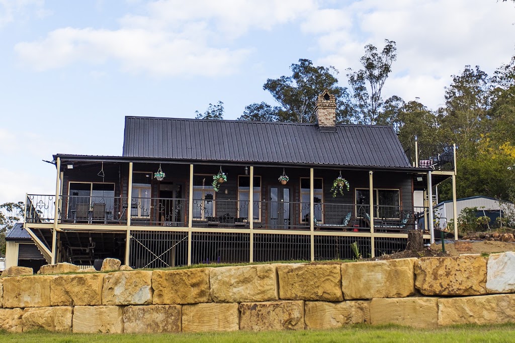 Hill House Esk | 8 Hill St, Esk QLD 4312, Australia | Phone: 0433 981 857