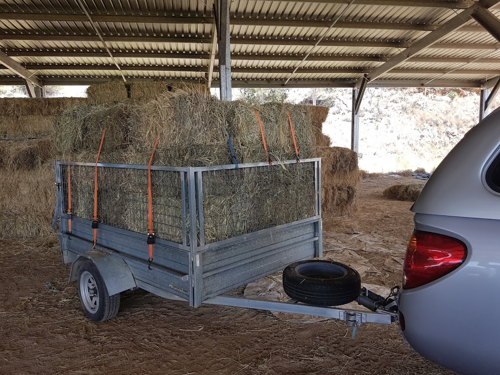 Scenic rim hay and chaff | food | 108 Morwincha Rd, Morwincha QLD 4309, Australia | 0754639132 OR +61 7 5463 9132