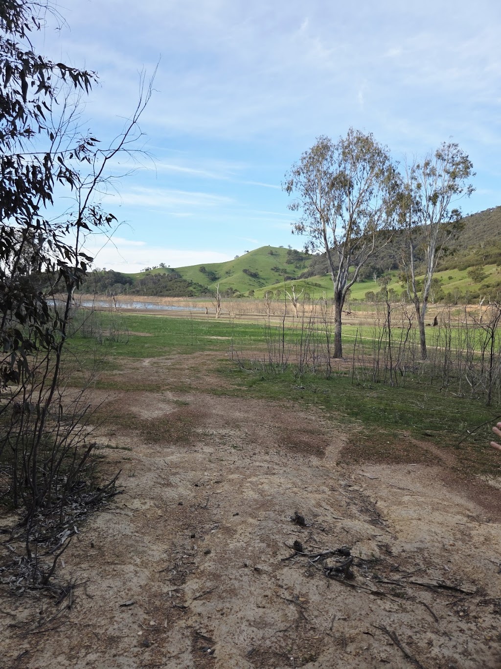 Roćknia | Lake Eildon VIC 3713, Australia | Phone: 0493 774 181