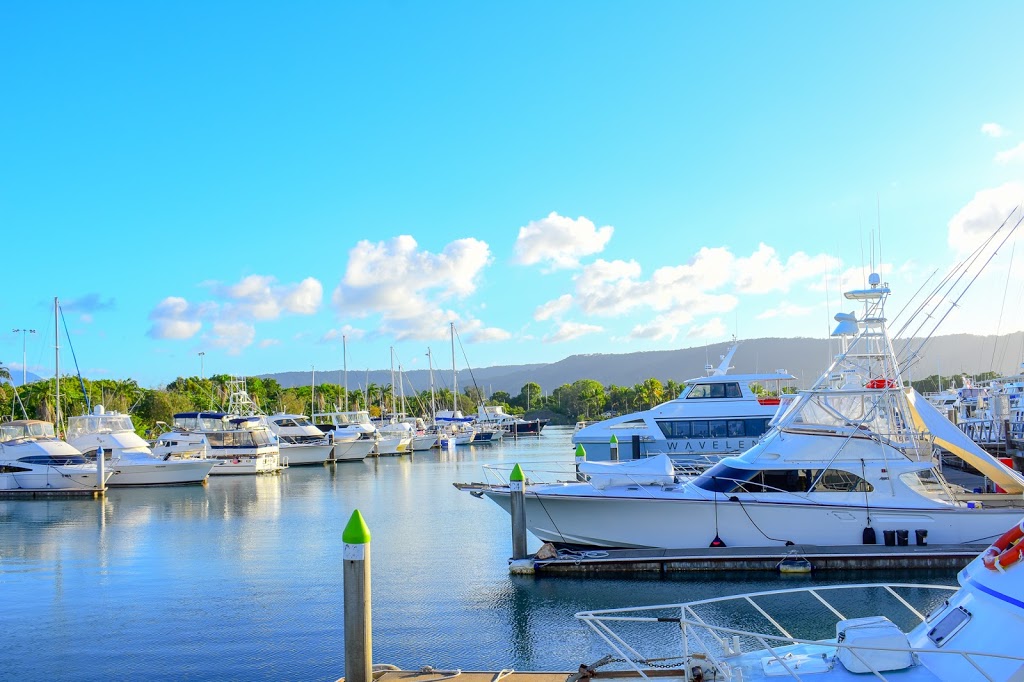 Oz About Oz | Crystalbrook Superyacht Marina, shop 14/44 Wharf St, Port Douglas QLD 4877, Australia | Phone: (07) 4099 5470