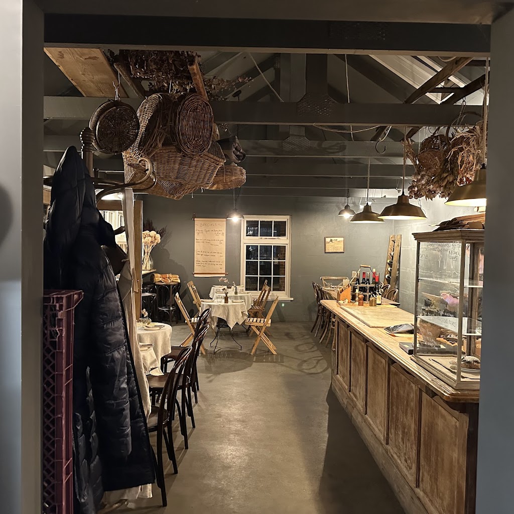 Larder & Vin | 50 Bridge St, Richmond TAS 7025, Australia | Phone: 0480 717 742