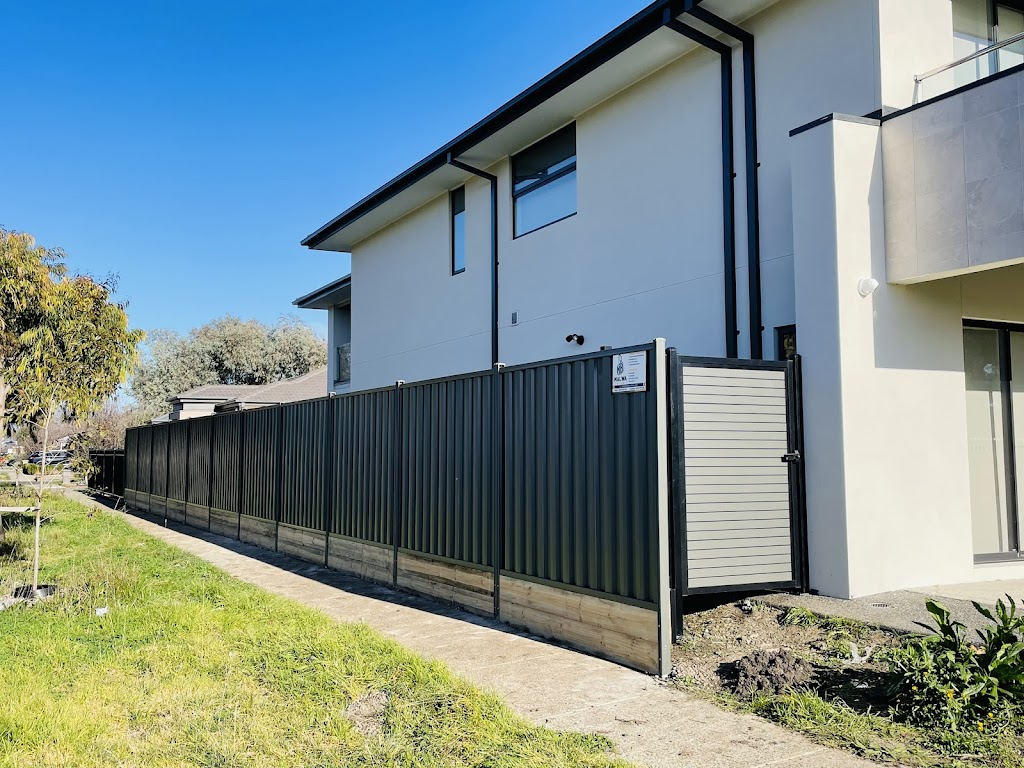 Malwa Build | 10 Caulonia Dr, Truganina VIC 3029, Australia | Phone: 0450 600 002