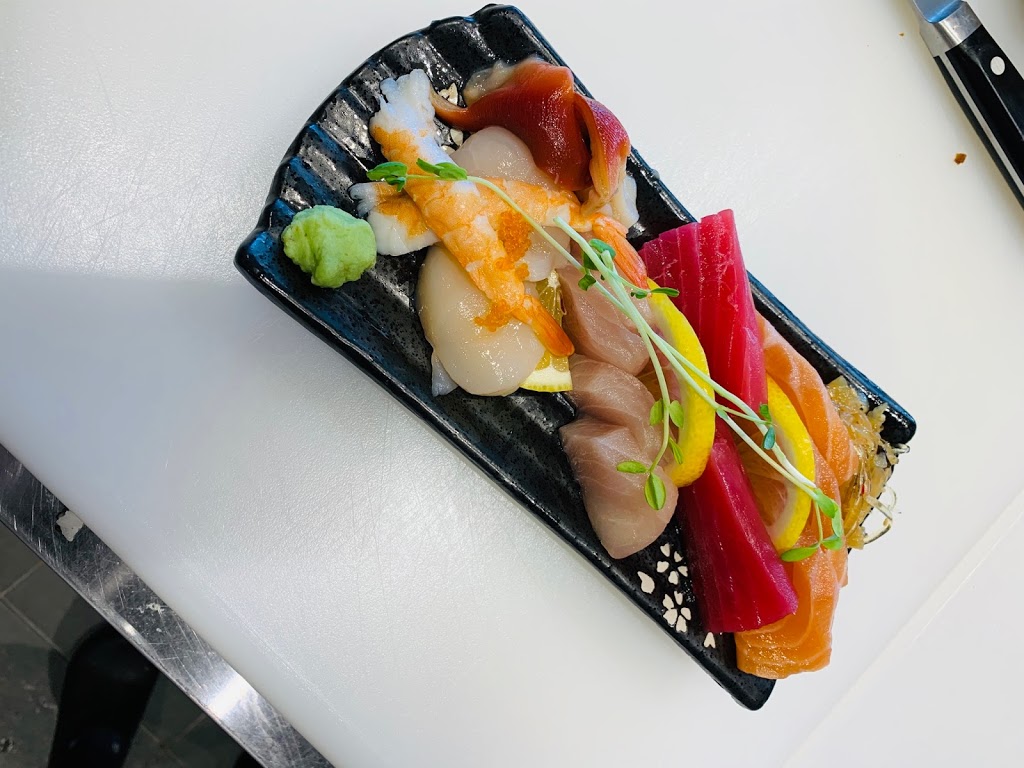 Sushi Lovers Bundaberg | restaurant | Shop 9/130A Takalvan St, Kensington QLD 4670, Australia | 0741532844 OR +61 7 4153 2844