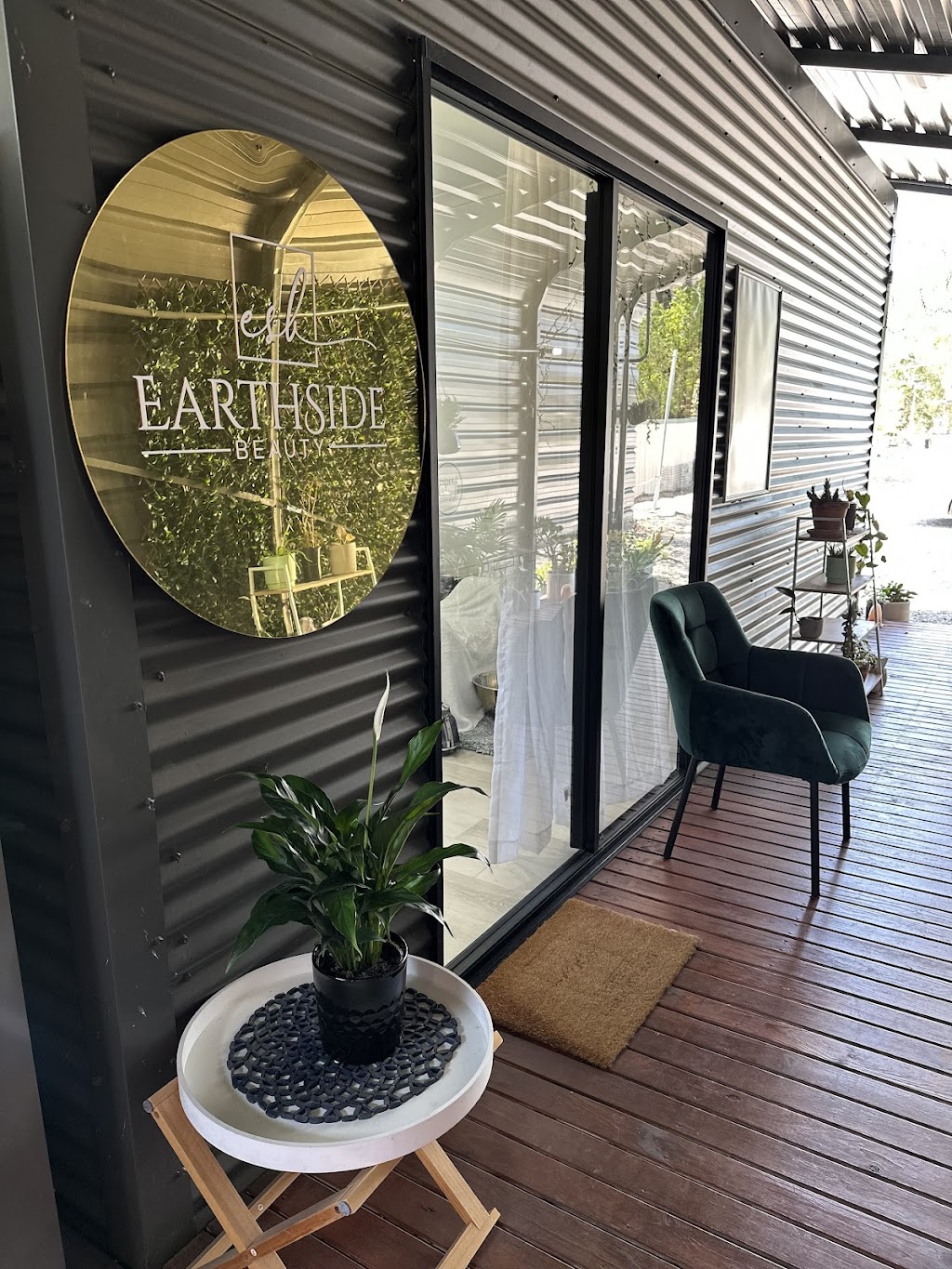 Earthside Collective & Co PTY LTD | 291 Stoney Camp Rd, Greenbank QLD 4124, Australia | Phone: 0422 956 536