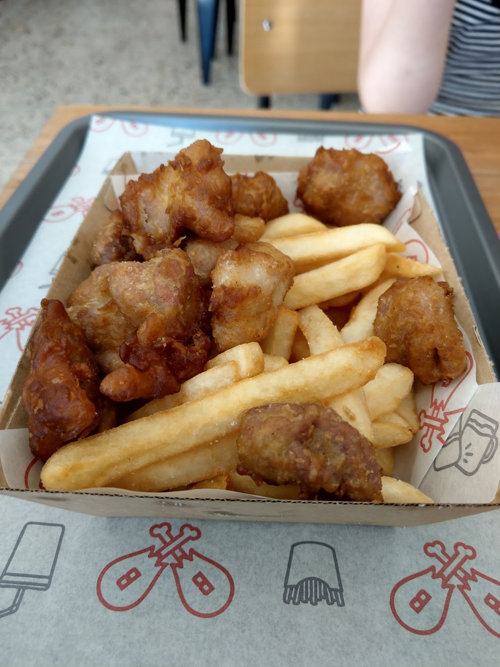 Bambams - Fried Chicken and Burgers | 24 Johnson St, Reservoir VIC 3073, Australia | Phone: (03) 9037 4037