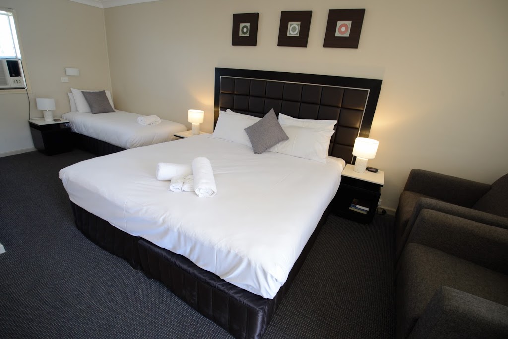 Almond Inn Motel - Tamworth | lodging | 389 Armidale Rd, Tamworth NSW 2340, Australia | 0267661088 OR +61 2 6766 1088