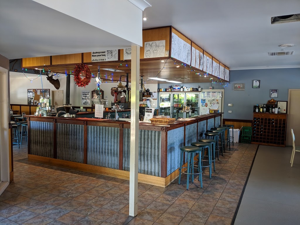 Dartmouth Pub | 1 Murtagh Pl, Dartmouth VIC 3701, Australia | Phone: (02) 6072 4279