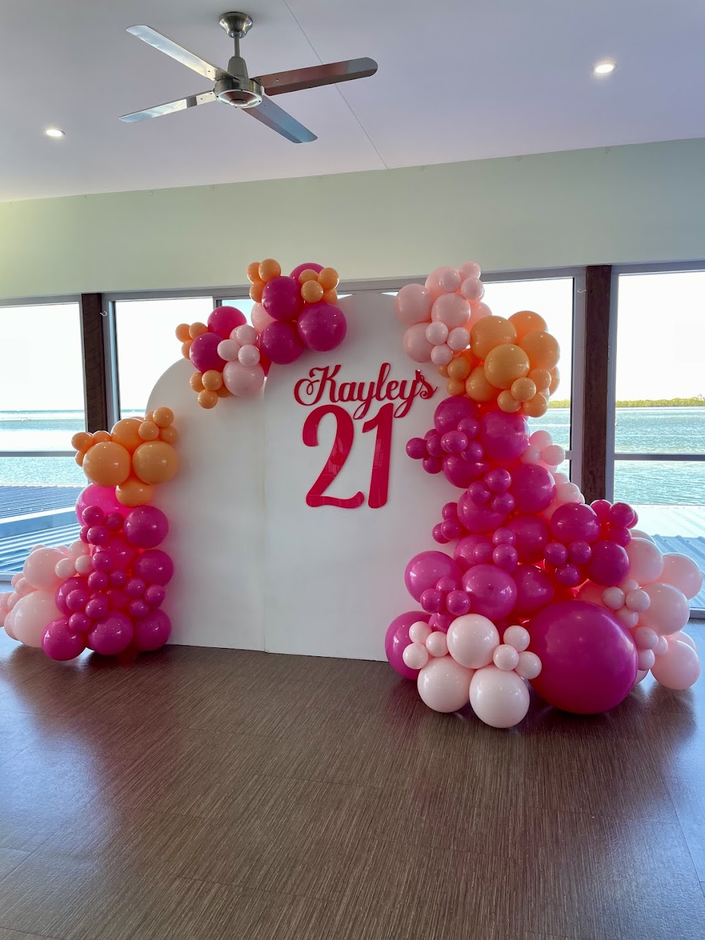 The Balloon Barn | 31 Cressbrook St, Toogoolawah QLD 4313, Australia | Phone: 0420 255 955