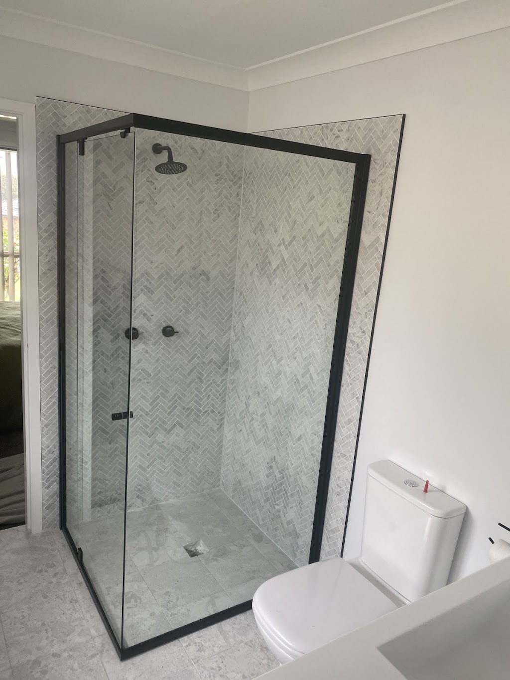 Menzies Auto and Residential Glass - Scone | 40 Gundy Rd, Scone NSW 2337, Australia | Phone: 0431 696 776