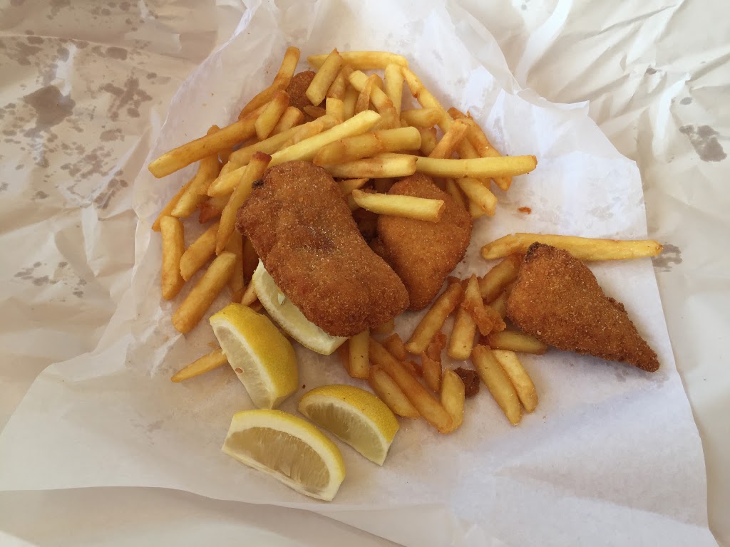 Jetty Seafoods | 575 Charlton Esplanade, Urangan QLD 4655, Australia | Phone: (07) 4124 9355