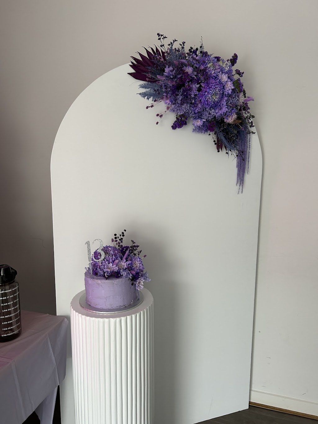 Proud Designs - Florist & Floral Design Studio | 18 Clunes Way, Eynesbury VIC 3338, Australia | Phone: 0400 871 552