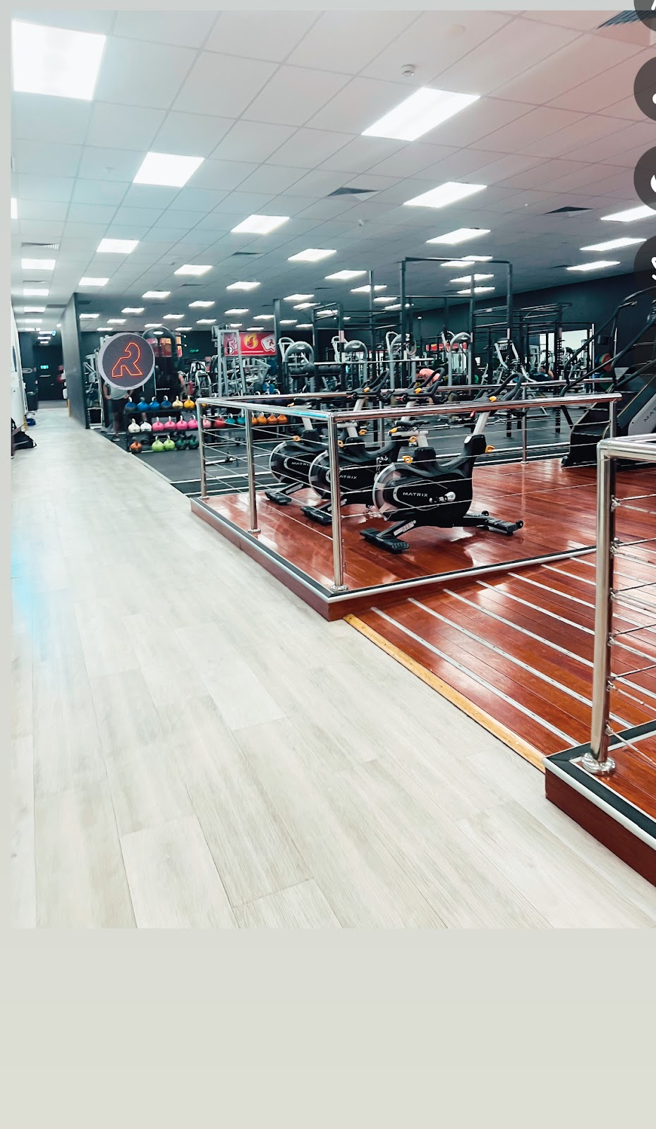 Revo Fitness - Cranbourne | 18/350 - 398 S Gippsland Hwy, Cranbourne VIC 3977, Australia | Phone: 1300 738 638