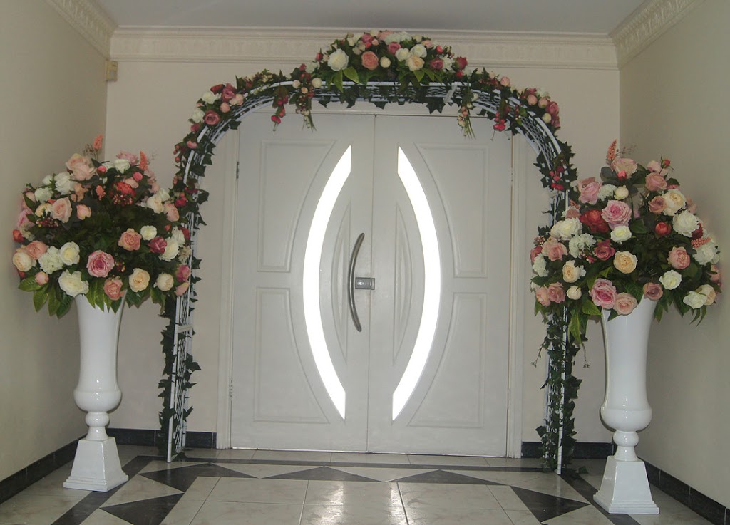 Lady K Floral Creations | florist | 4 Barrier Pl, Illawong NSW 2234, Australia | 0423384256 OR +61 423 384 256