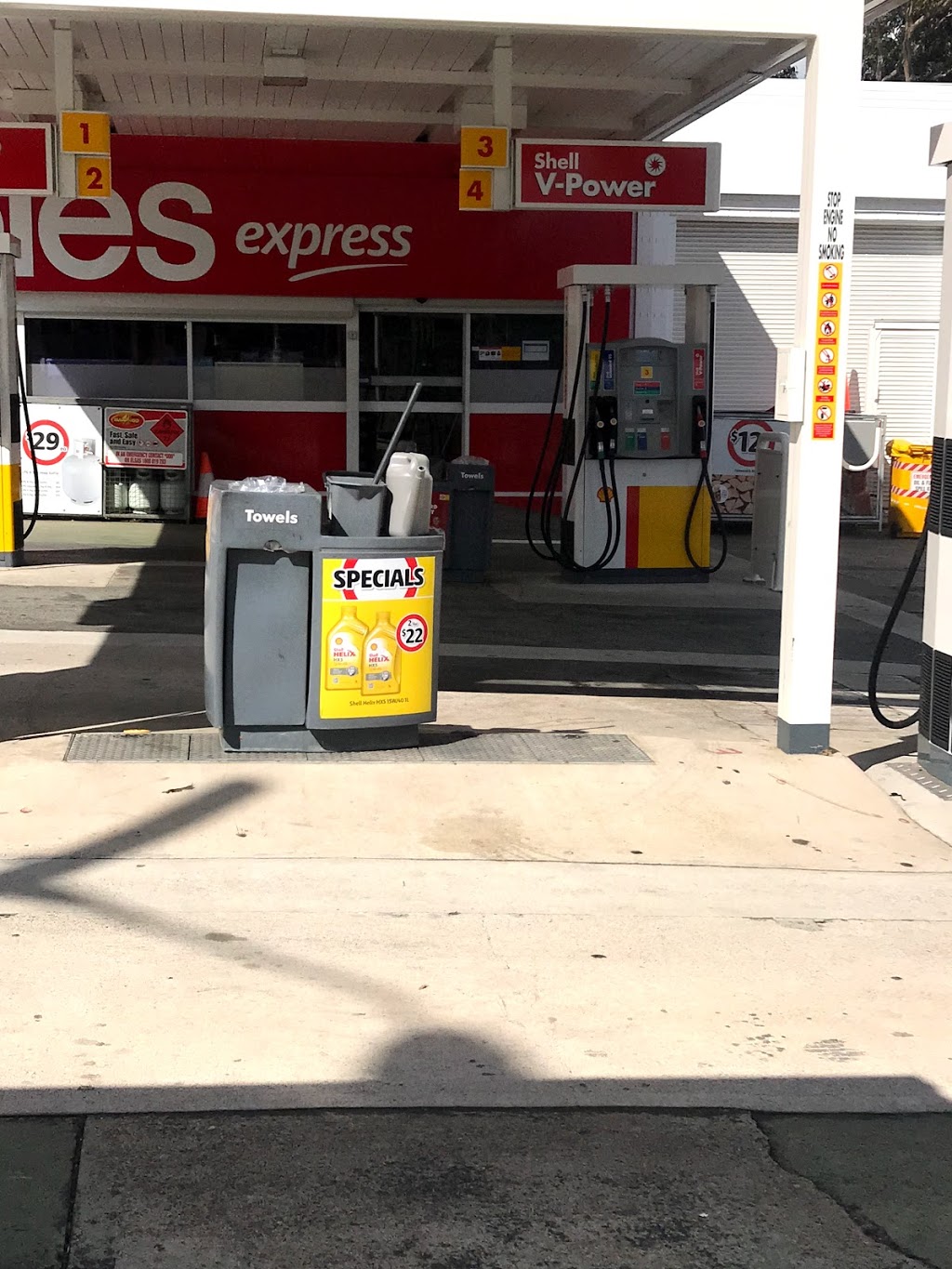 Coles Express | gas station | Myra Avenue, 45 Lane Cove Rd, Ryde NSW 2112, Australia | 0298093741 OR +61 2 9809 3741