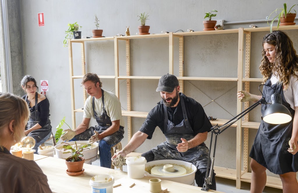 The Kiln Pottery Studio | Unit 27/17 Norfolk Ave, South Nowra NSW 2541, Australia | Phone: 0434 544 150