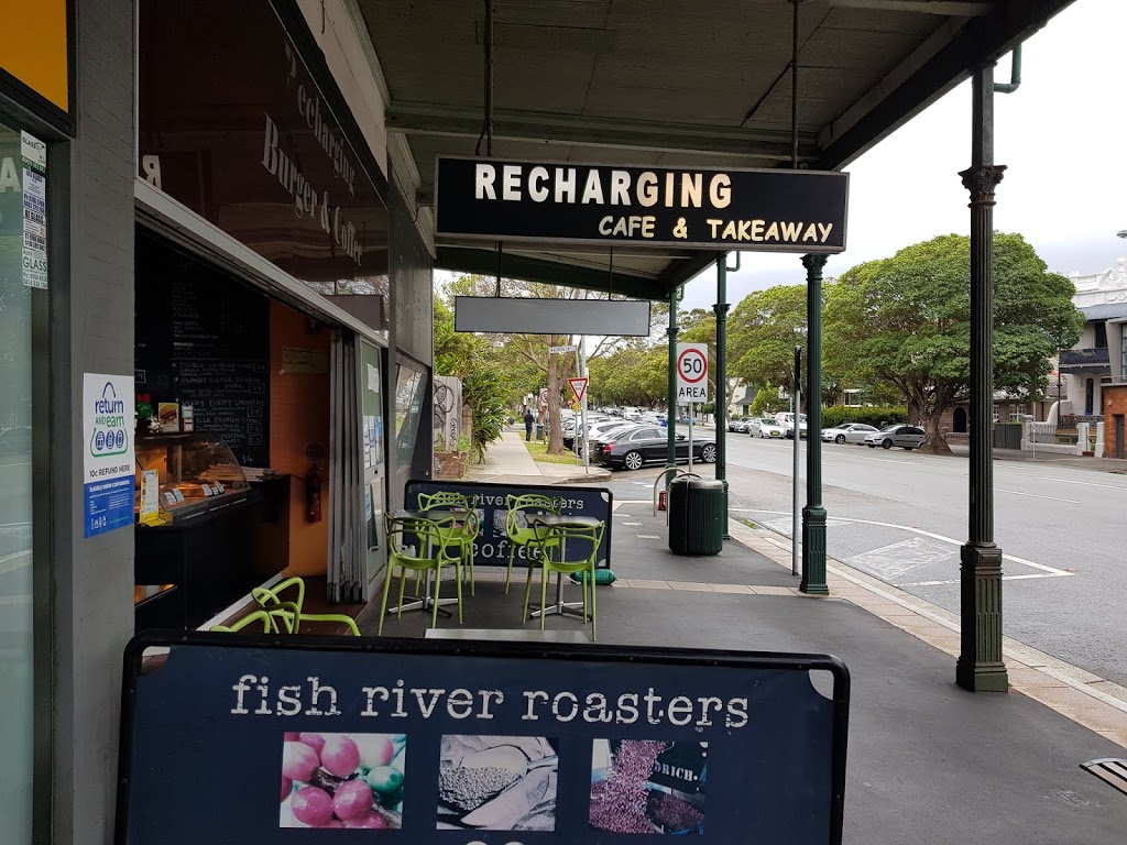Rechargin Cafe & Burger | cafe | 10 Johnston St, Annandale NSW 2038, Australia | 0295684932 OR +61 2 9568 4932