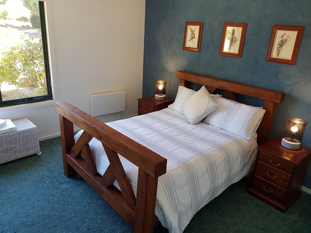 Sheffield Gardens B&B, Tasmania, Australia | lodging | 2133 Sheffield Rd, Sheffield TAS 7306, Australia | 0438536209 OR +61 438 536 209