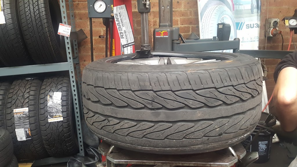 Belmore Tyres | 71 Lakemba St, Belmore NSW 2192, Australia | Phone: 0424 020 228