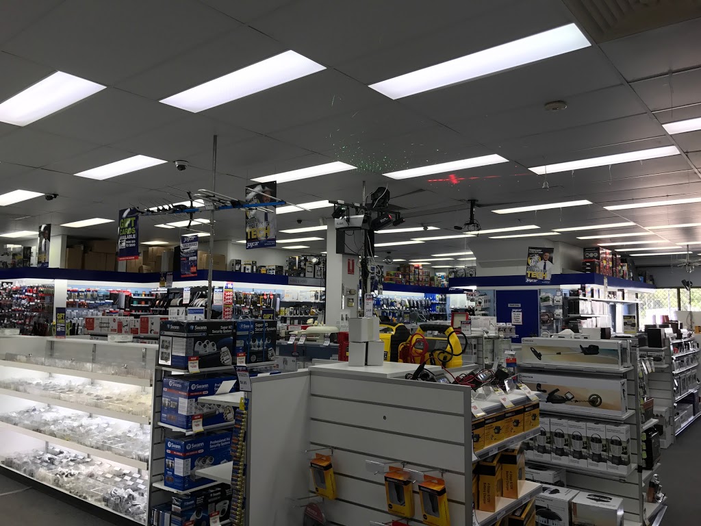 Jaycar Electronics | home goods store | 150 Pacific Hwy, Coffs Harbour NSW 2450, Australia | 0266515238 OR +61 2 6651 5238