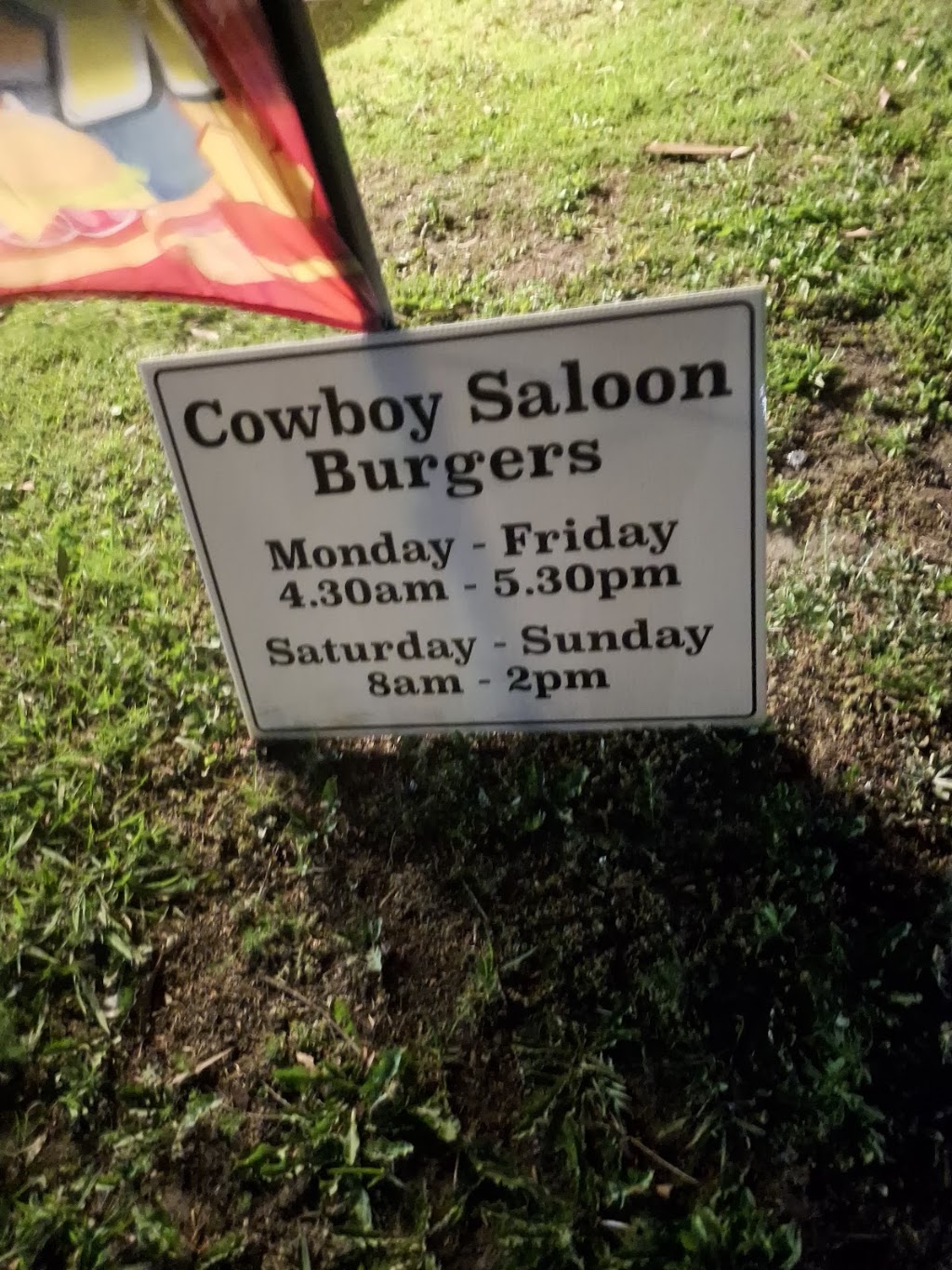 Cowboy Burger Saloon | Albatross Road &, Braidwood Rd, Nowra Hill NSW 2540, Australia | Phone: 0401 391 752
