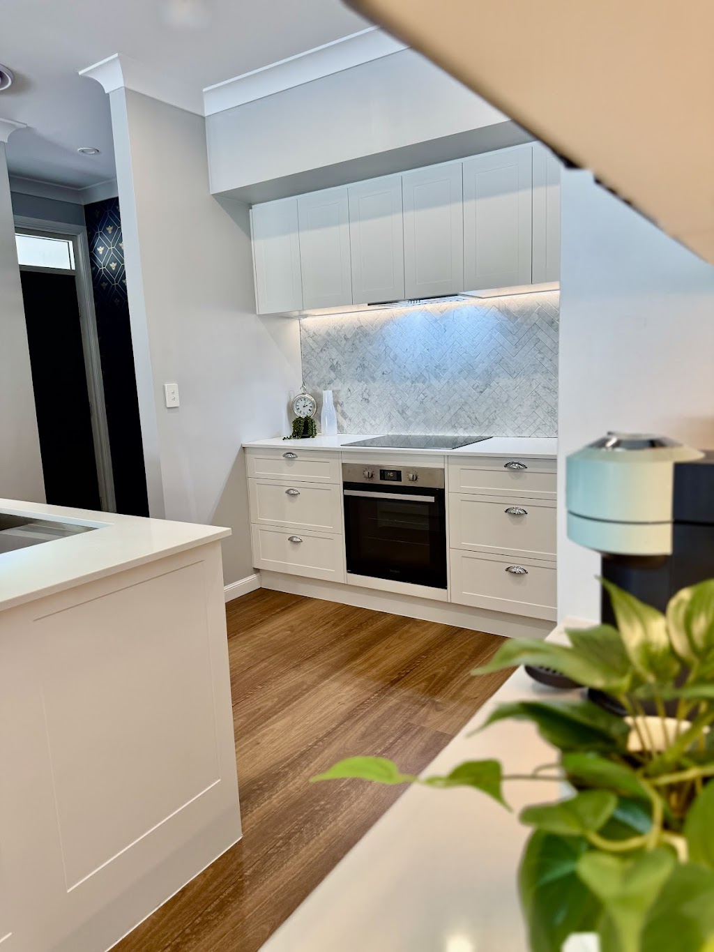 MAYFAIR HOMES QLD | 49 Camena St, Macleay Island QLD 4184, Australia | Phone: 0402 575 383