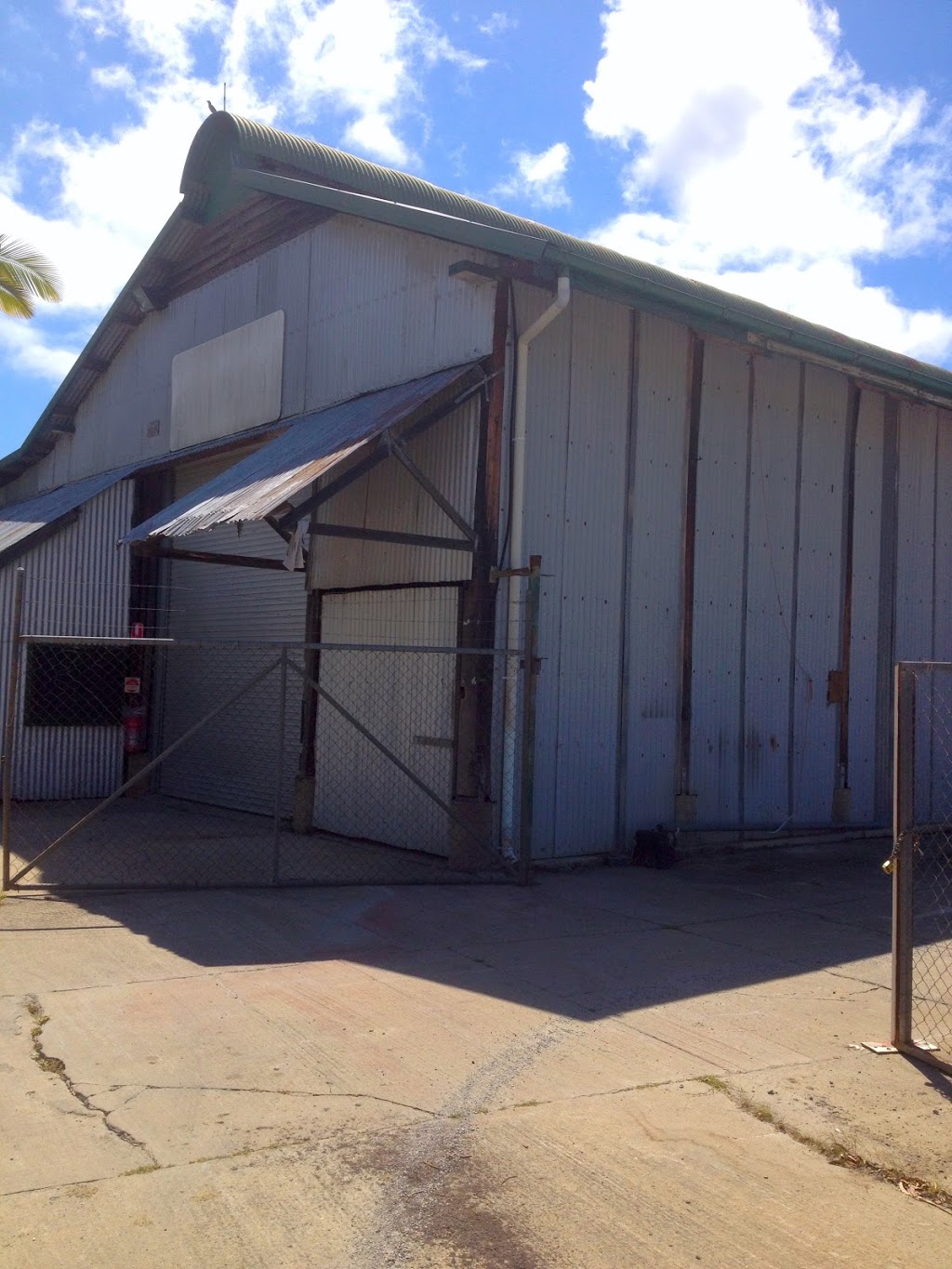 PDM Commercial Leasing and Storage | storage | 1/5 Dickson St, Craiglie QLD 4877, Australia | 0428987988 OR +61 428 987 988