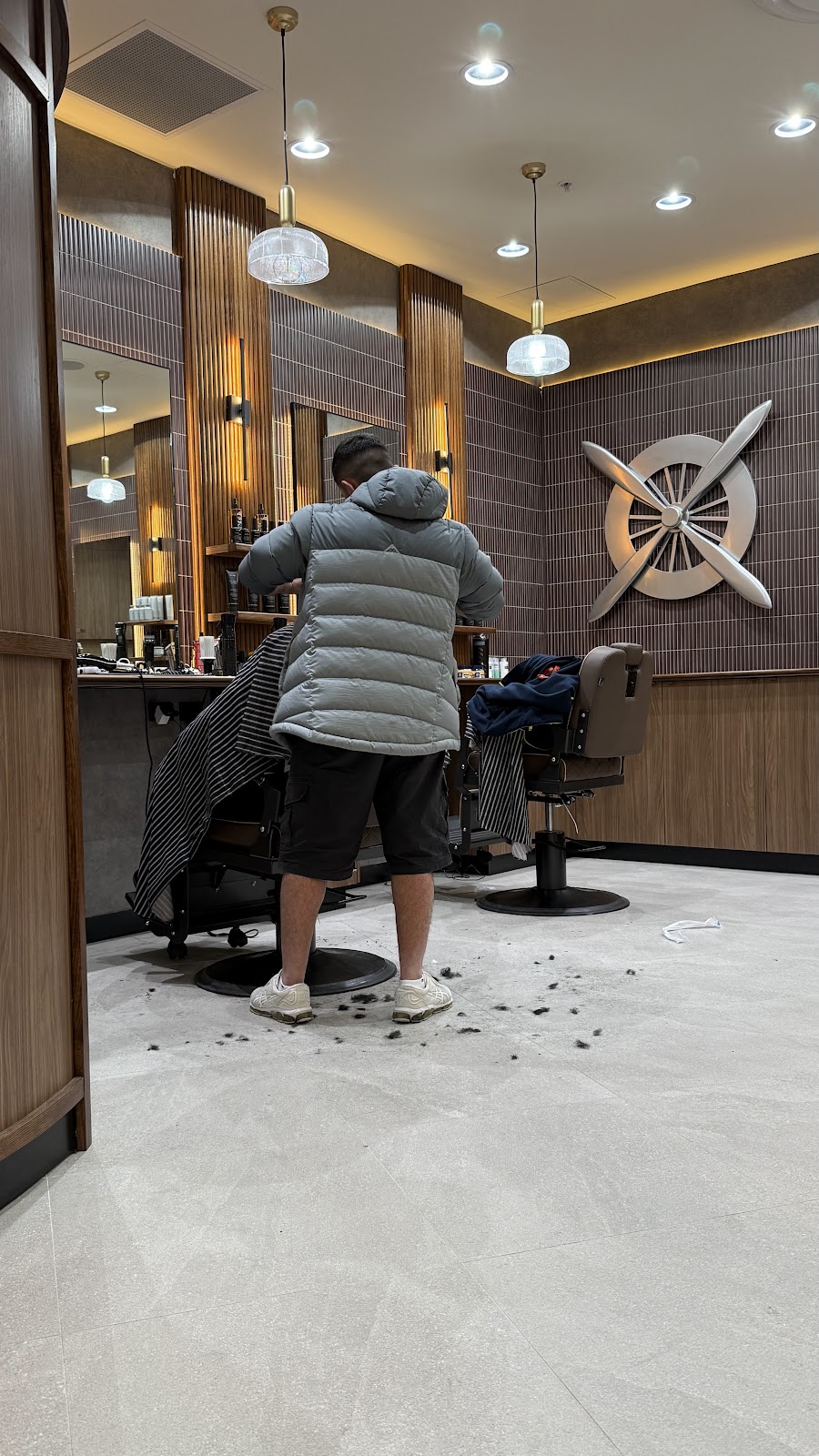 The Barbers Lounge Sydney | SYD Terminal 1, International Terminal 1 Arrivals, Mascot NSW 2020, Australia | Phone: 0487 857 685