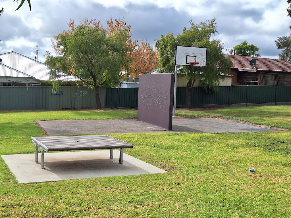 Bright Street Park | 43A Bright St, California Gully VIC 3556, Australia | Phone: 0448 314 081