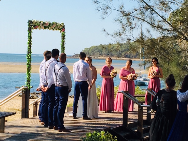 1770 Weddings | 40 Captain Cook Dr, Agnes Water QLD 4677, Australia | Phone: 0412 439 077