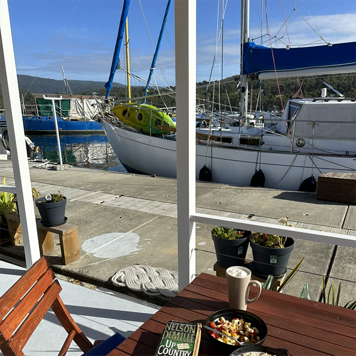 Hobart Scenic House Boat Accommodation | 61 Ferry Rd, Kettering TAS 7155, Australia | Phone: 0412 849 935