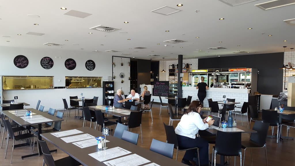 Cafe Looca | restaurant | 400 Churchill Rd, Kilburn SA 5084, Australia | 0883494326 OR +61 8 8349 4326