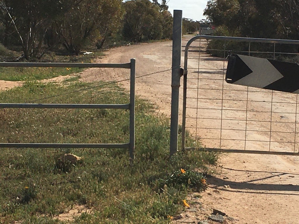 Balranald Landfill | Ivanhoe Rd, Balranald NSW 2715, Australia | Phone: (03) 5020 1300