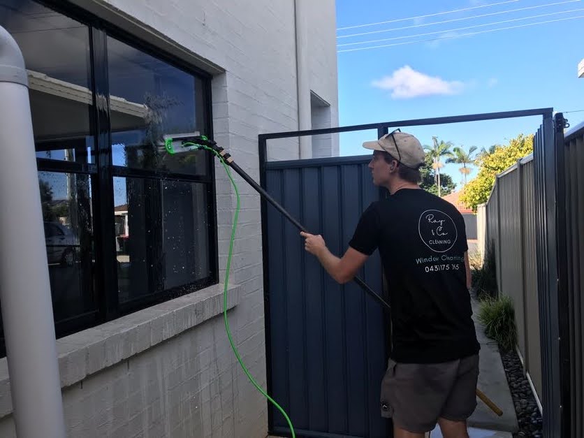 Ray & Co Cleaning |  | 43 Oyster Point Rd, Banora Point NSW 2486, Australia | 0437175765 OR +61 437 175 765