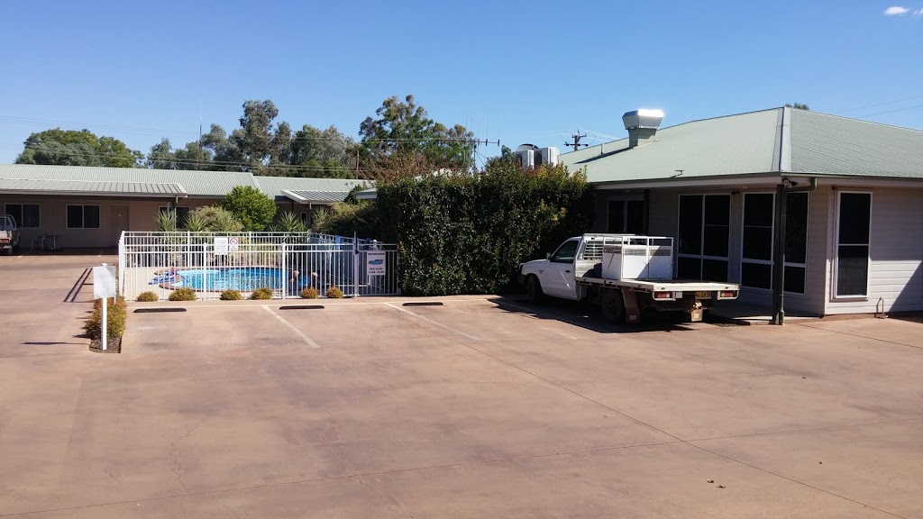 Cobar Central Motor Inn | 18 Murray St, Cobar NSW 2835, Australia | Phone: (02) 6830 2000