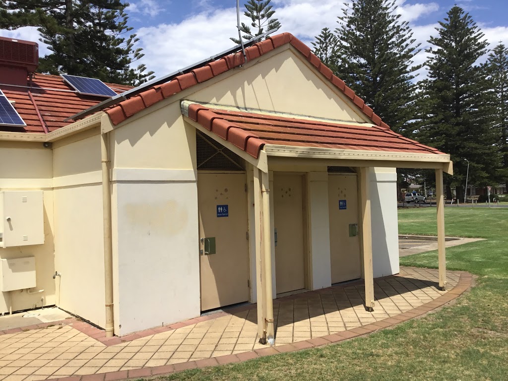 Catherine Hutton Reserve Public Toilet |  | Lady Gowrie Dr, North Haven SA 5018, Australia | 0884056600 OR +61 8 8405 6600