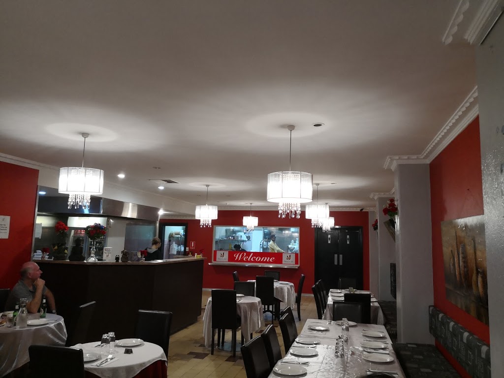 Tandoori Hut Indian Restaurant | restaurant | 121 Bridge St E, Benalla VIC 3672, Australia | 0357623773 OR +61 3 5762 3773