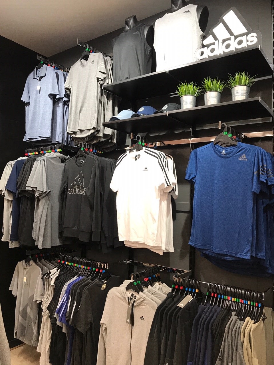 SportsPower | shoe store | Shop 7-9 Renmark Square Shopping Centre Renmark Avenue &, Twentieth St, Renmark SA 5341, Australia | 0873203264 OR +61 8 7320 3264