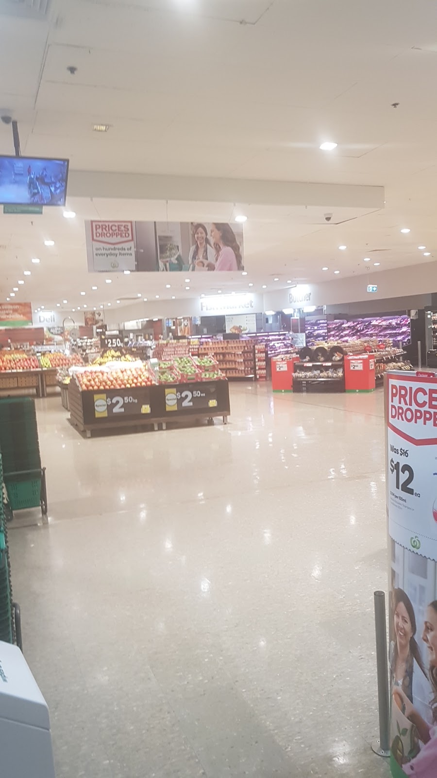 Woolworths Carrum Downs | supermarket | 100 Hall Rd, Carrum Downs VIC 3201, Australia | 0387933322 OR +61 3 8793 3322