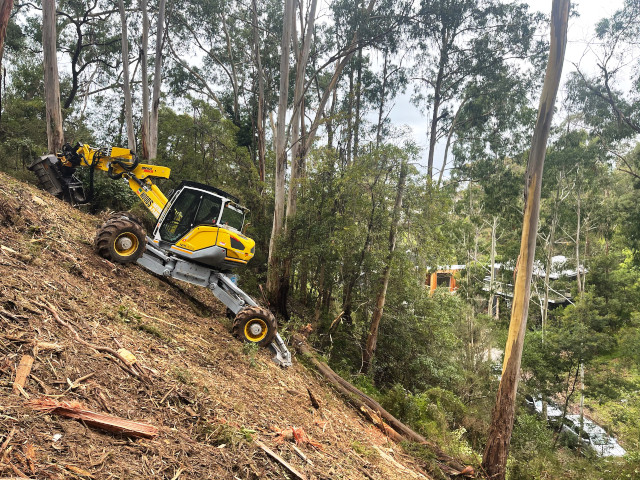 Woods Earthmoving and Plant Hire Pty Ltd | general contractor | 24 Selby Rd, Woori Yallock VIC 3139, Australia | 0418379693 OR +61 418 379 693