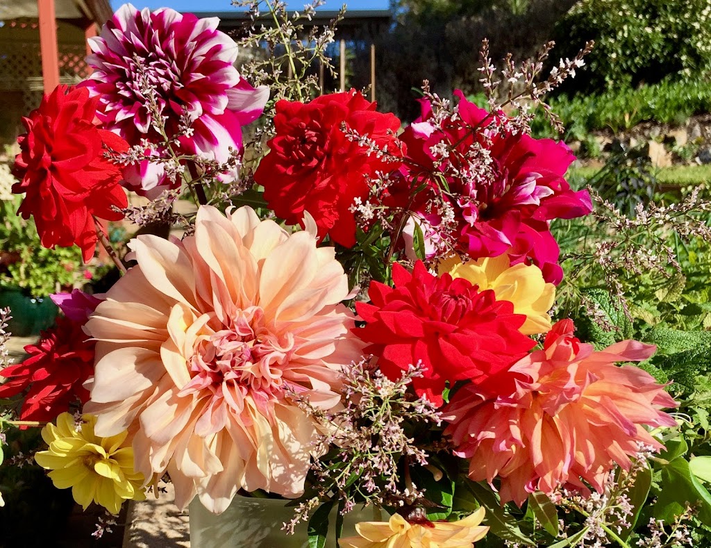 Lily and Rose Flowers | Bower Rd, Yankalilla SA 5203, Australia | Phone: 0418 858 630