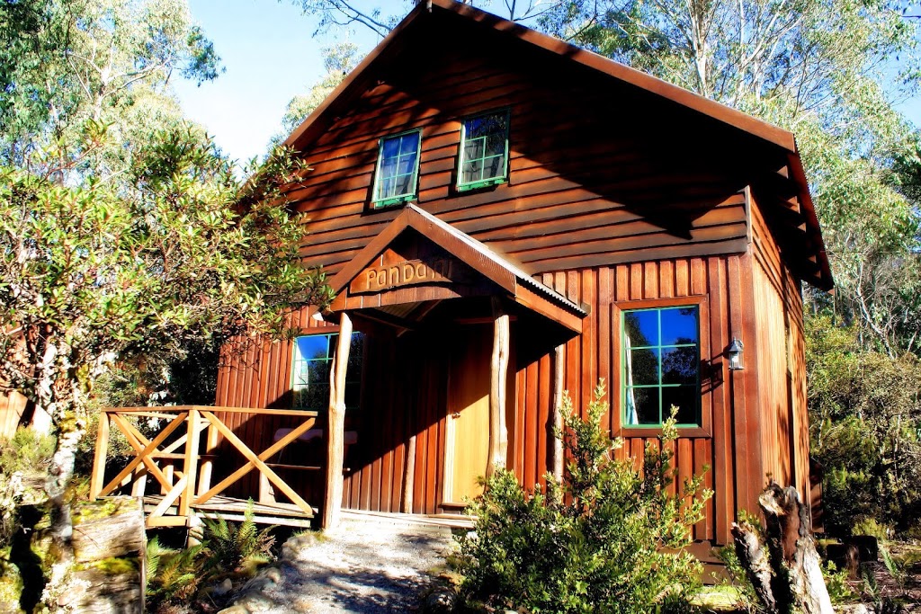 Cradle Mountain Highlander Cottages | 3876 Cradle Mountain Rd, Cradle Mountain TAS 7306, Australia | Phone: (03) 6492 1116