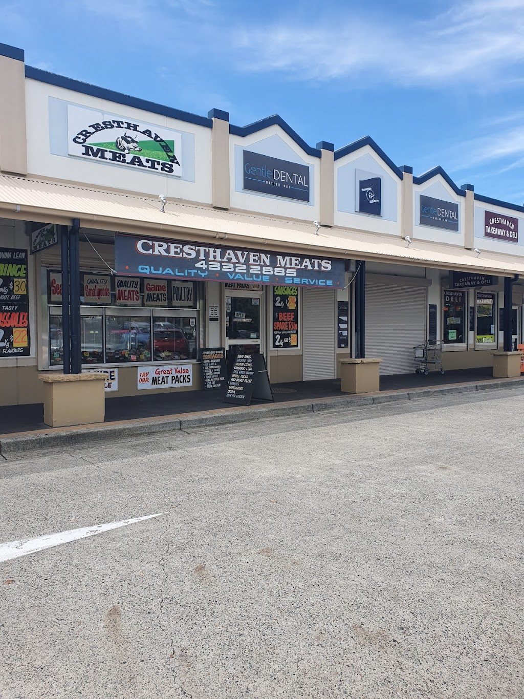 Cresthaven Meats | 161 Cresthaven Ave, Bateau Bay NSW 2261, Australia | Phone: (02) 4332 2885